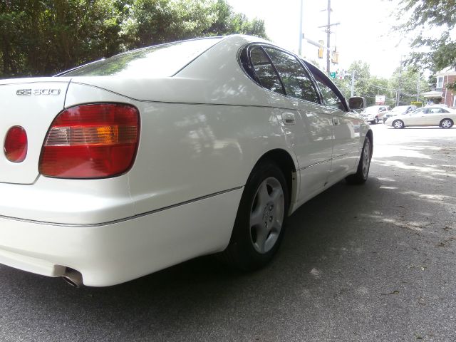 Lexus GS 300 1998 photo 9