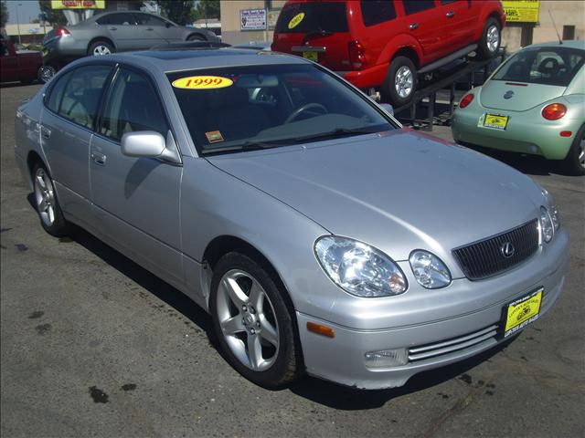 Lexus GS 300 1999 photo 1