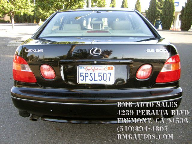 Lexus GS 300 1999 photo 1