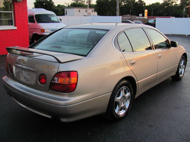 Lexus GS 300 1999 photo 3