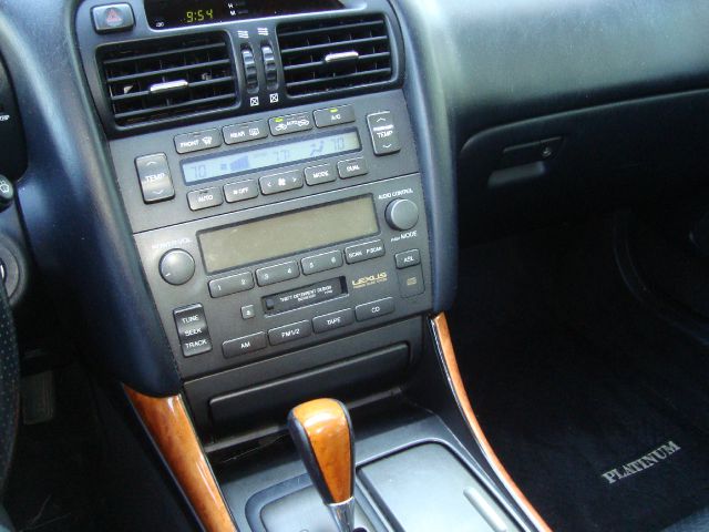 Lexus GS 300 2000 photo 14