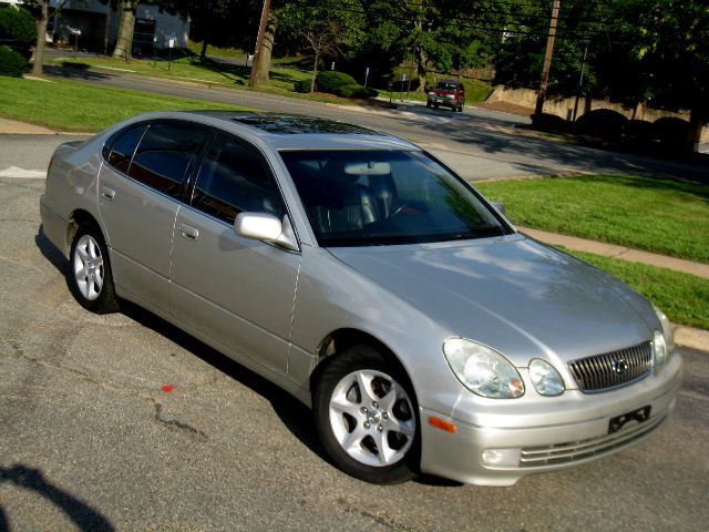 Lexus GS 300 2001 photo 2