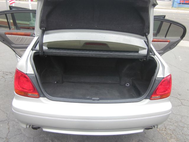 Lexus GS 300 2001 photo 2