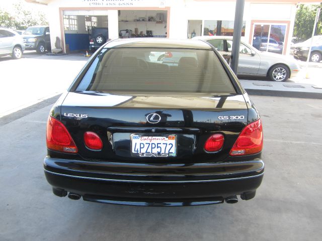 Lexus GS 300 2001 photo 4