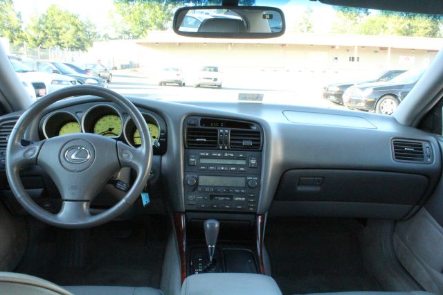 Lexus GS 300 2001 photo 12