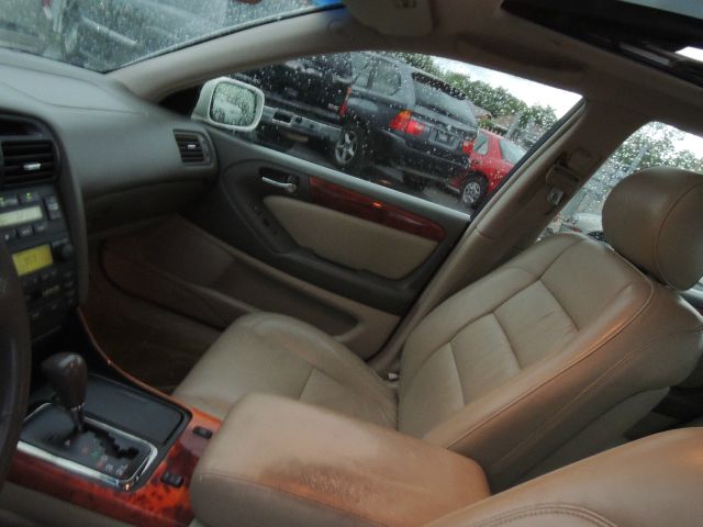 Lexus GS 300 2001 photo 2