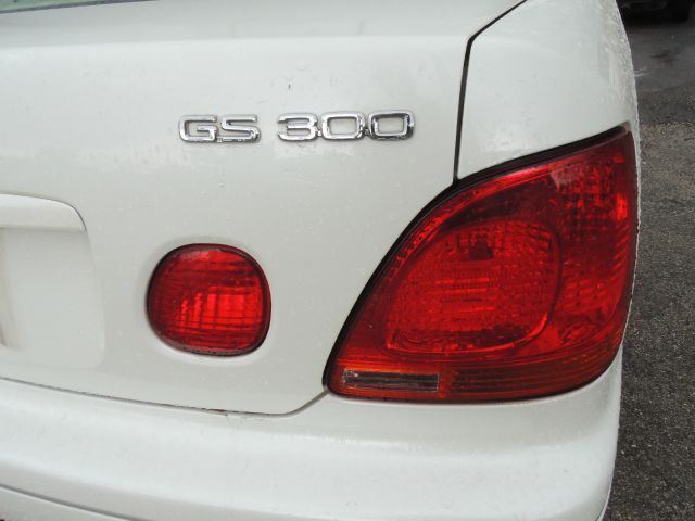 Lexus GS 300 2001 photo 6