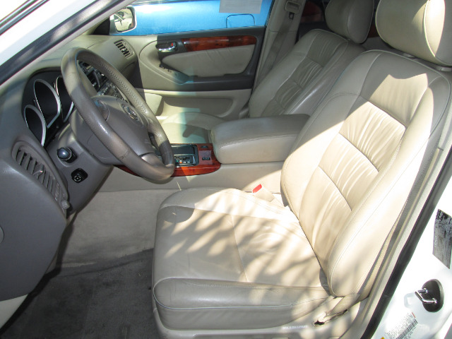 Lexus GS 300 2001 photo 2