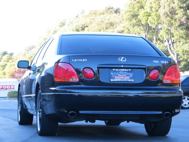 Lexus GS 300 2002 photo 3