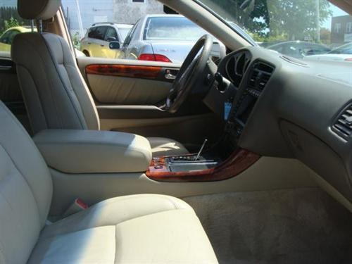 Lexus GS 300 2004 photo 2