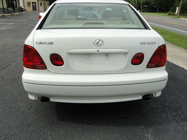 Lexus GS 300 2005 photo 2