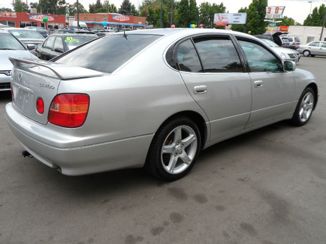 Lexus GS 400 1998 photo 2