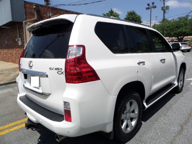 Lexus GX 460 2010 photo 24