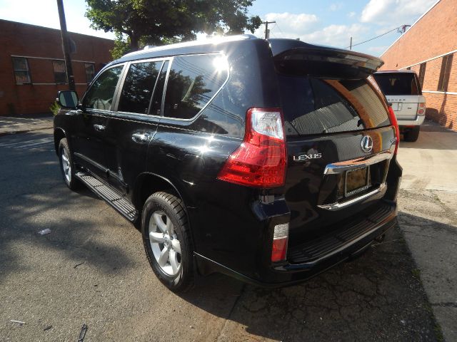 Lexus GX 460 2010 photo 2