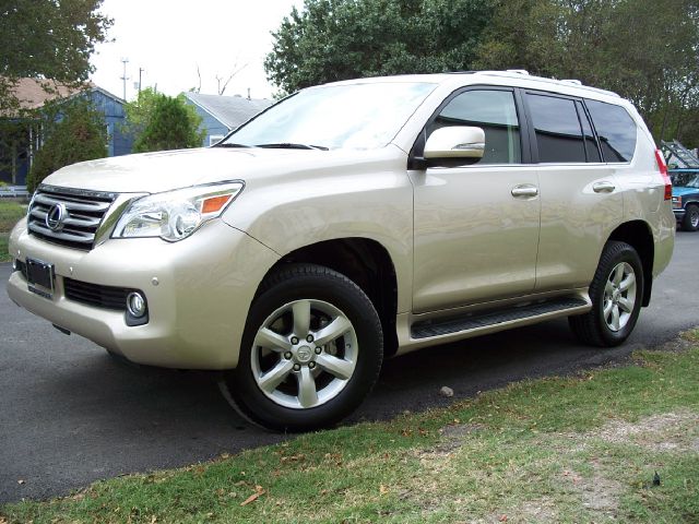 Lexus GX 460 2010 photo 2