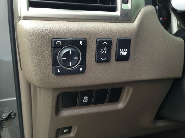 Lexus GX 460 2010 photo 12