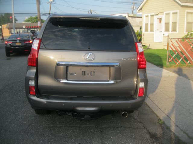 Lexus GX 460 2011 photo 4