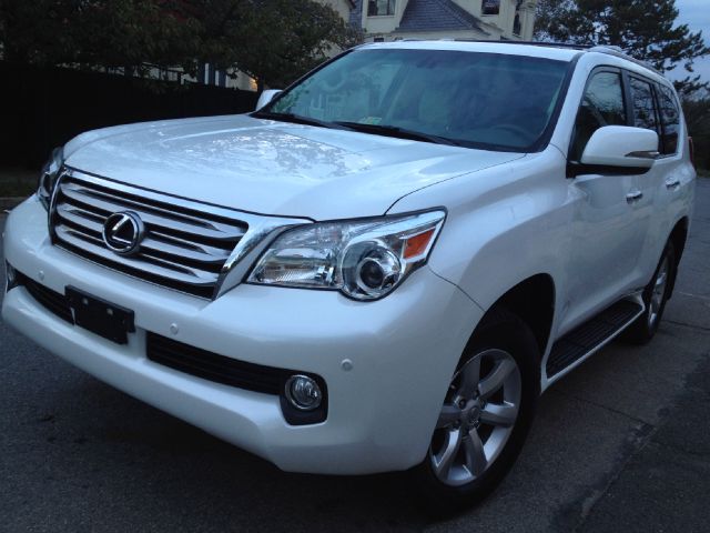 Lexus GX 460 2011 photo 2