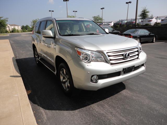 Lexus GX 460 2012 photo 2