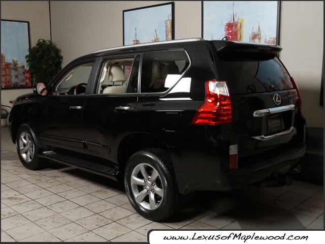 Lexus GX 460 2012 photo 4