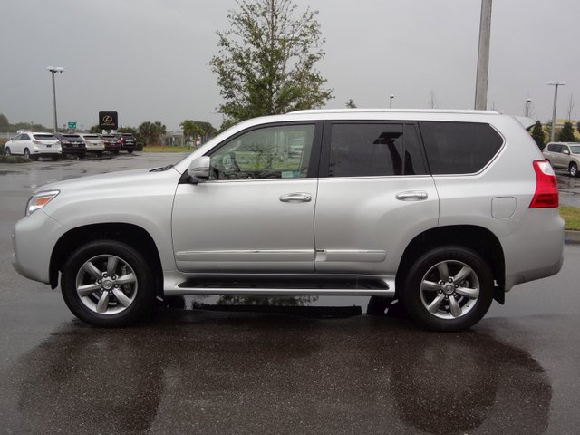 Lexus GX 460 2012 photo 4