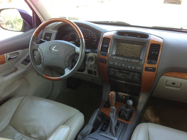 Lexus GX 470 2004 photo 28