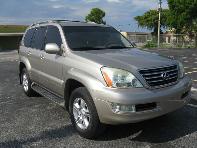 Lexus GX 470 2004 photo 3