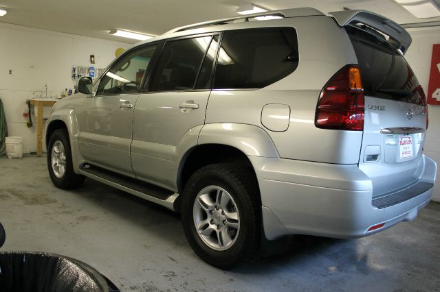 Lexus GX 470 2004 photo 4