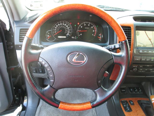 Lexus GX 470 2004 photo 14