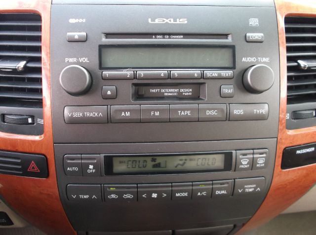 Lexus GX 470 2004 photo 13