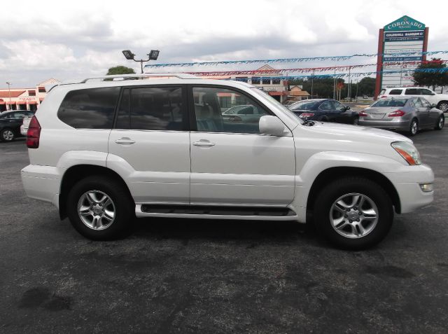 Lexus GX 470 2004 photo 18