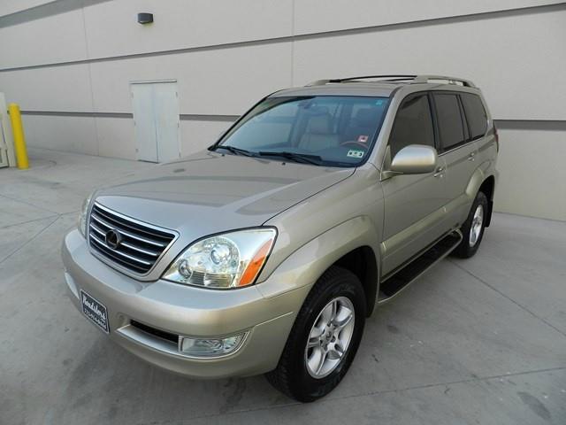 Lexus GX 470 2004 photo 2