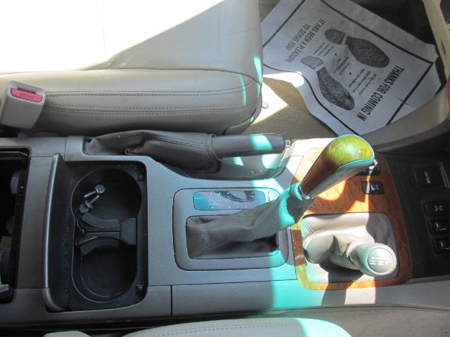 Lexus GX 470 2004 photo 13