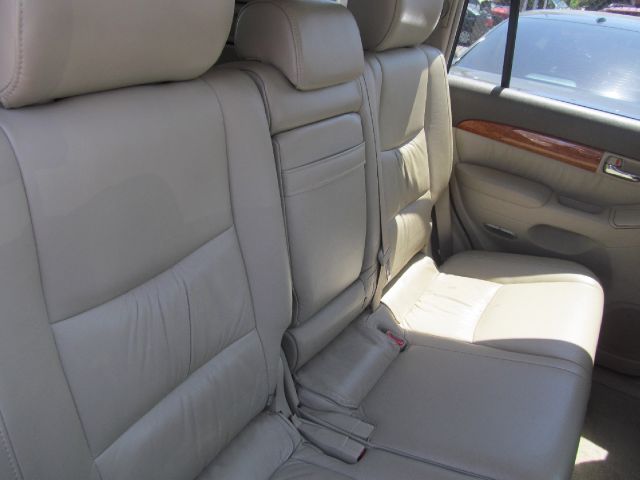 Lexus GX 470 2004 photo 17