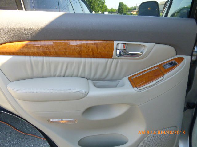 Lexus GX 470 2004 photo 3