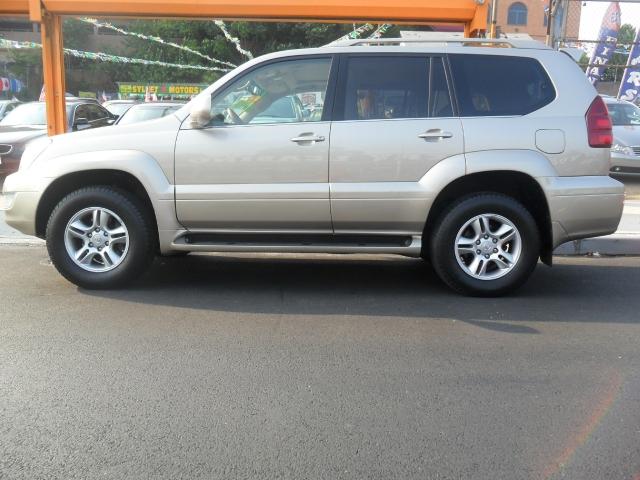 Lexus GX 470 2005 photo 3