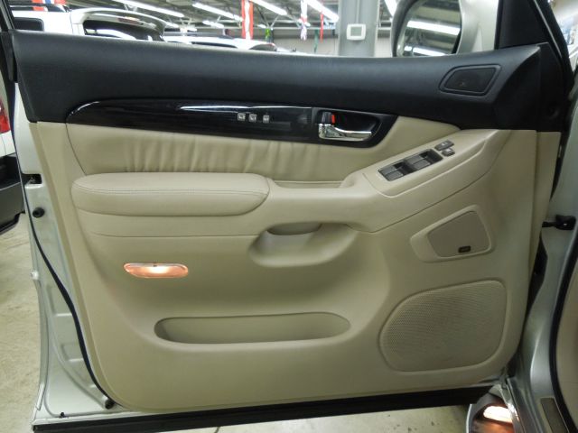 Lexus GX 470 2005 photo 17