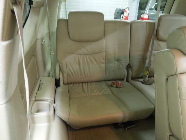 Lexus GX 470 2005 photo 19