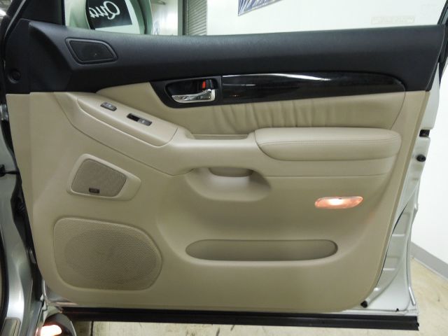 Lexus GX 470 2005 photo 22