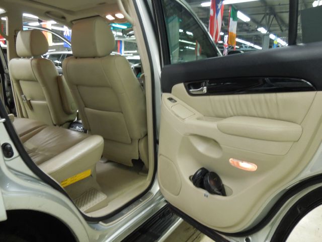 Lexus GX 470 2005 photo 23