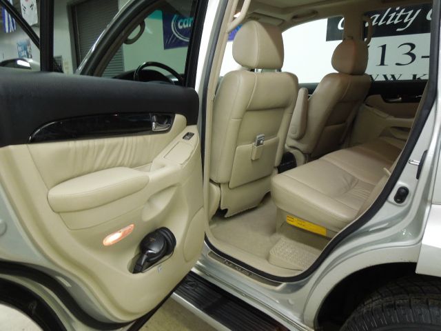 Lexus GX 470 2005 photo 24