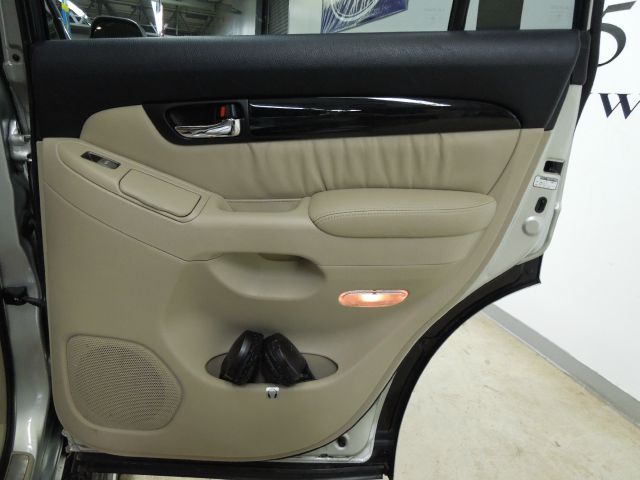 Lexus GX 470 2005 photo 29