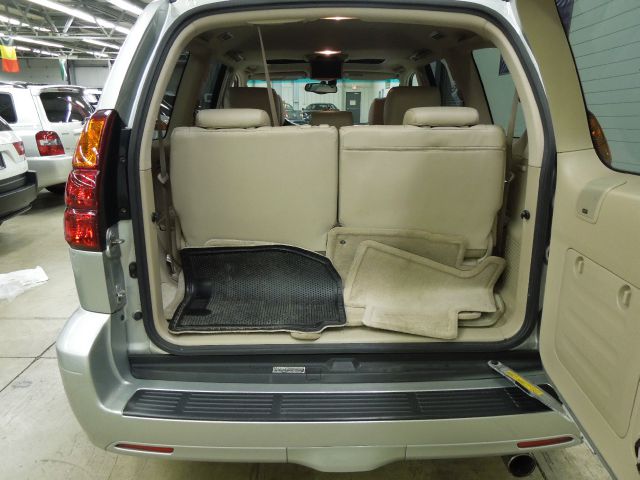 Lexus GX 470 2005 photo 9