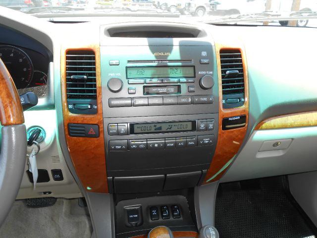 Lexus GX 470 2006 photo 11