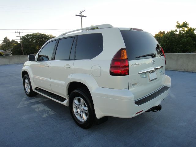 Lexus GX 470 2006 photo 3