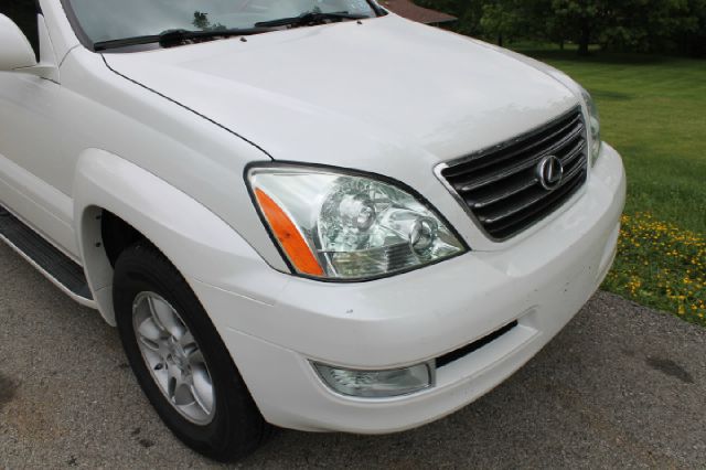 Lexus GX 470 2007 photo 12