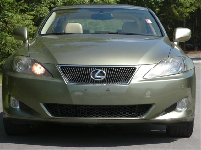 Lexus IS 250 2006 photo 2