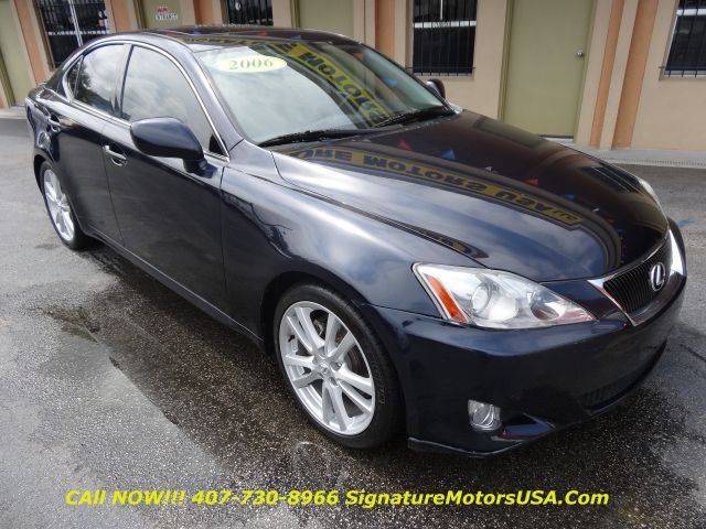 Lexus IS 250 2006 photo 2