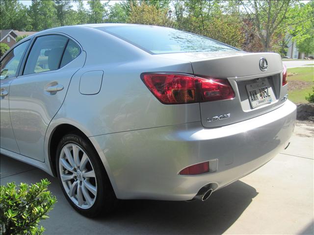 Lexus IS 250 2006 photo 2