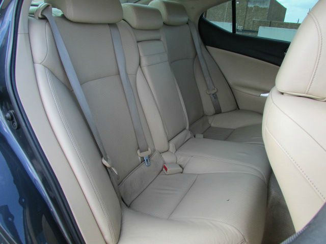 Lexus IS 250 2006 photo 3